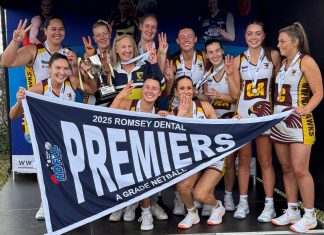 Three in a row for Hawks