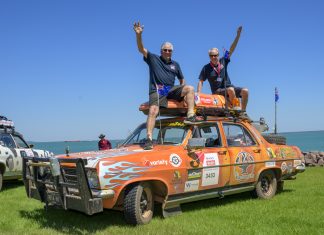 Harcourt Holden helps Variety Club