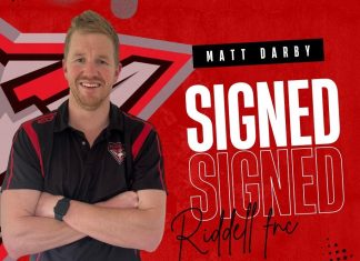 Darby coach at Riddell