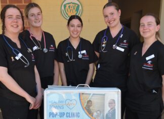 Students offer free health checks