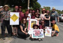 Kids try to reduce kangaroo deaths