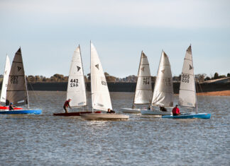 Girls learn how to sail