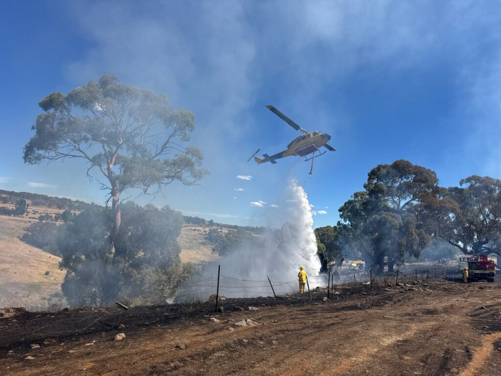 Angle grinder sparks bushfire at Turpins Falls