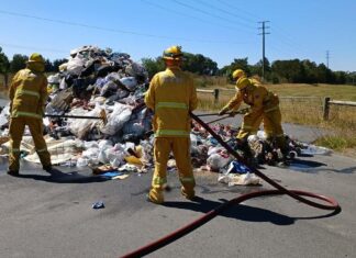 Battery sparks rubbish truck fire