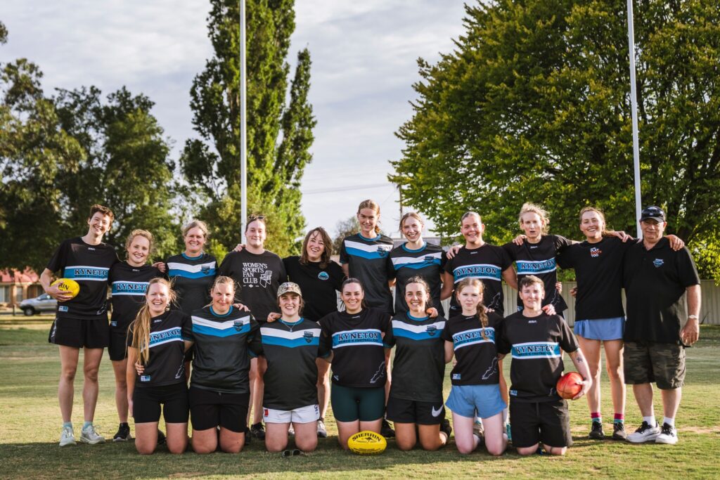 Wedge-Tailed Eagles take flight