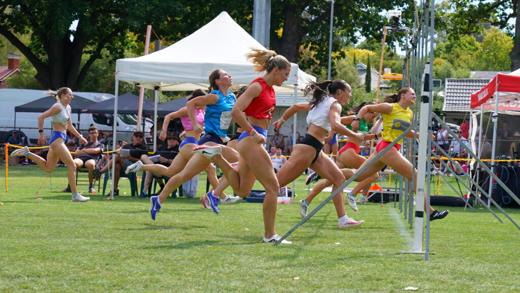 Runners to converge for Castlemaine Gift