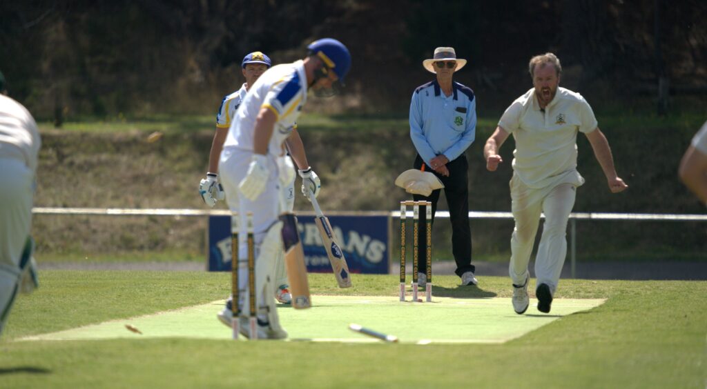 It’s Woodend v Dragons!