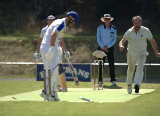 It’s Woodend v Dragons!