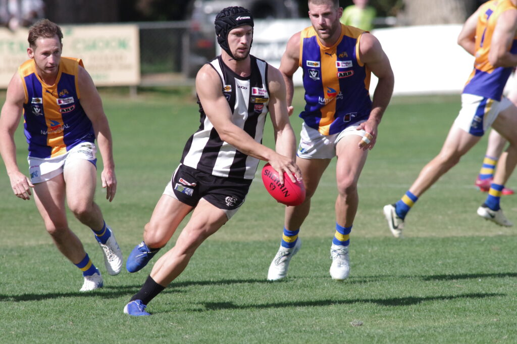 Magpies earn first-up win