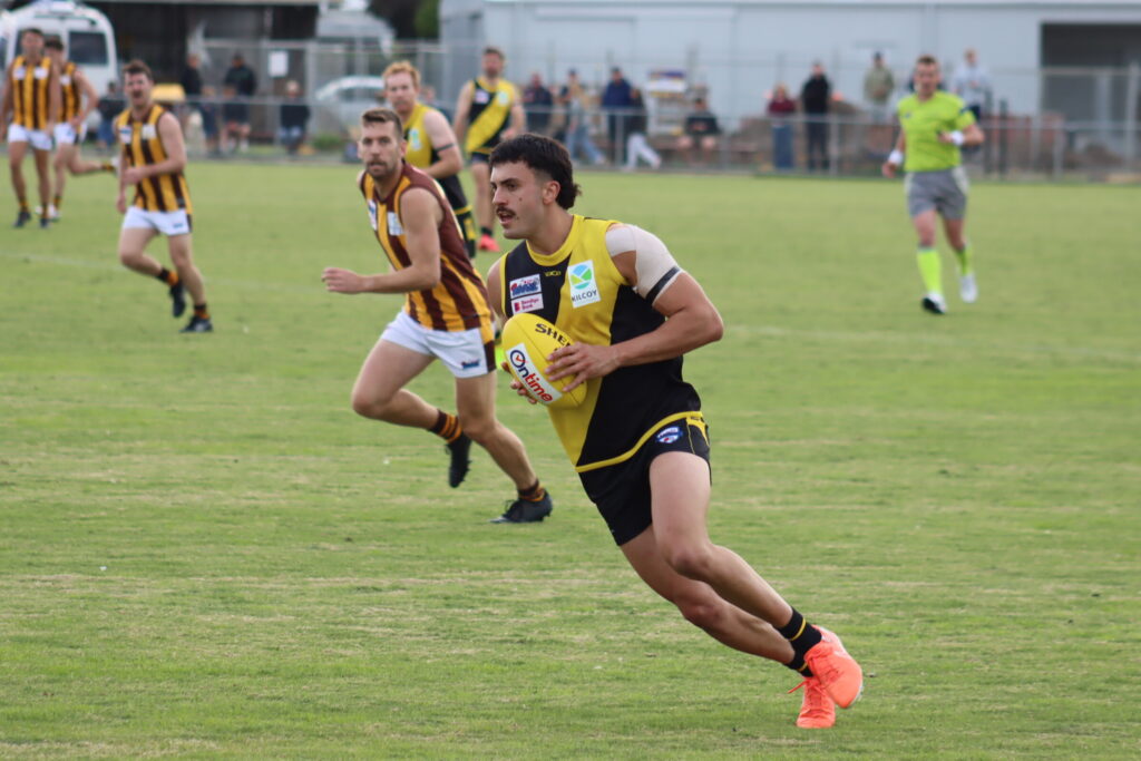 Tigers win easily – now a break