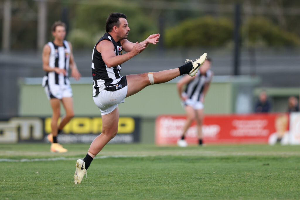 Magpies soar to victory over Roos