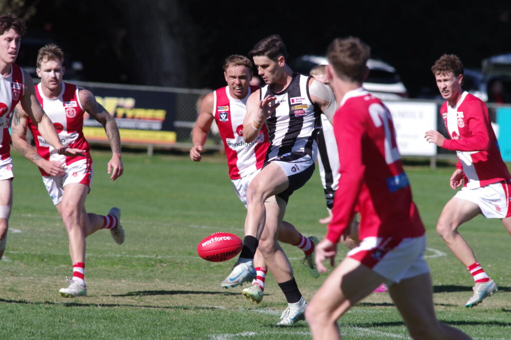 Magpies face off against the Bloods